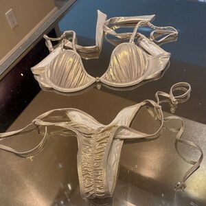 God Save Queens Venus Pearl Bikini